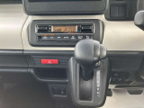 フルオートエアコンなので車内の室温管理はラクラクです☆