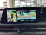 ◆インテリジェントパーキングアシスト(運転支援システム)◆専用スイッチを押して簡単な操作をするだけで、ハンドル操作を行い、駐車をアシストします!