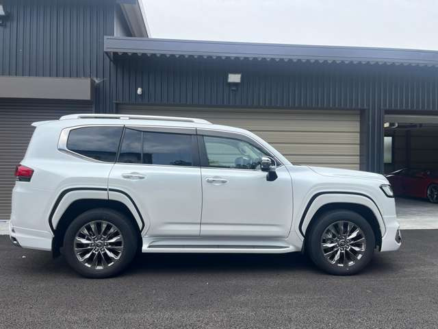 もひ様専門 トヨタ ランドクルーザー300 3.5 ZX 4WD の中古車詳細 (20,000km
