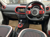 納車から1ヶ月を目安に無料点検を受けていただけます。(最寄りの日産のお店でも可能です)
