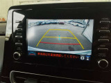 バックガイドモニターで、後方を確認しながら安心して駐車することができます。運転初心者も熟練者も必須の機能ですよ!