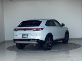 バックカメラが付いているのでバックでの車庫入れも安心です。