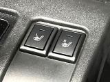 【シートヒーター】寒い日に重宝するシートヒーター!エアコンより早く温まってくれるので寒がりの人も安心ですね♪エアコンの温風は乾燥するから苦手、という方にもをおすすめです。