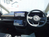セレナ 1.4 e-4ORCE ハイウェイスターV 4WD 