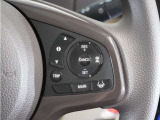 ◆アダプティブクルーズコントロール◆予め設定した車速内でクルマが自動的に加減速。前走車との適切な車間距離を維持しながら追従走行します。【LKAS】車線維持支援システムでステアリング操作を支援。