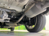 お車を安心してお乗りいただく為には、足回りの定期点検が欠かせません。サービスサポート(有償保証)では無料点検もご提供しており、安心のカーライフをお過ごしいただけるサポート体制が整っています。