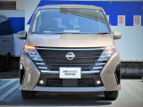 セレナ 1.4 e-POWER ハイウェイスターV 