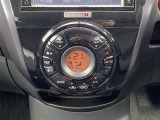 オートエアコン付ですので快適な車内温度を保てます。