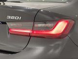 BMW伝統のL字型テールライト