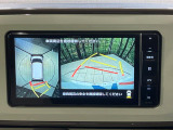 【パノラマモニター】専用のカメラにより、上から見下ろしたような視点で360度クルマの周囲を確認することができます☆死角部分も確認しやすく、狭い場所での切り返しや駐車もスムーズに行えます。