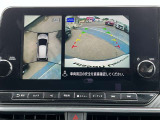 アラウンドビューモニターは車庫入れの強い味方となってくれます。上から車を見下ろすように視ることで、駐車場枠内にビシッと真っ直ぐ停めれます!☆一度使ったらわかって頂けます☆