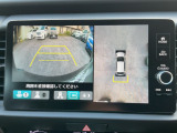 ★マルチビューカメラシステム★ギヤをRに入れるとナビの画面には上空から見下ろし感覚の映像がドライバーをアシスト★