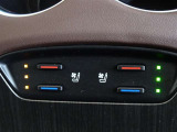 シートヒーターに加えてシートベンチレーションも搭載。寒い時期も暑い時期も快適に過ごせます。