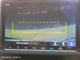 バックカメラの画像です。ガイドラインがスムースな車庫入れをサポートいたします。車庫入れの安心感がアップしますね。