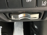 ETC車載器付。ETCが使用可能な道路通行料はキャッシュレスでスマートに走行できます。再セットアップして納車致します。