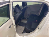 お車の状態をしっかりとお伝えするために1台の車両に付き40枚以上の画像を用意しております。外装はもちろん、室内の装備やお車の特徴などごらんください。