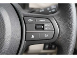「オートクルーズコントロール」機能搭載!設定した速度を自動で保ちながら走行してくれる機能です!アクセルを踏み続ける必要がなくなり、特に高速道路などでの長距離運転の負担を軽減してくれます♪