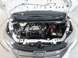 車にとって、とても大切な部分のエンジンルーム。綺麗に清掃済みで安心です。