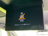 【フリップダウンモニター】大画面モニターで後席でもエンタメをお楽しみいただけます。小さなお子様にも大人気の装備です♪