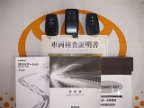 スマートキー&エンジンスターター付。取扱説明書とメンテナンスノートもあります☆品質評価シート付いてます!トヨタ認定中古車ライト!!