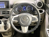 【純正革巻きステアリング】上質な革を使用することで、手にしっかり馴染みとても運転しやすいハンドルです♪