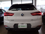 第二展示場にも多数のBMWをラインナップ!ご来店の際はBMW本店(厚木市下荻野140-1)に一度ご来店ください!☆関東運輸局認証工場 自動車分解整備事業2-6030☆プッシュプル式板金塗装ブース完備☆