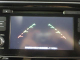 バックカメラで車庫入れもラクラクです。