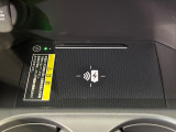 【おくだけ充電】ワイヤレスで充電!対応機器を置くだけで充電ができるのでコードでゴチャゴチャしません♪