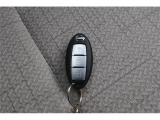 いまや必須のスマートキーも装備!施錠、解錠、エンジンスタートも身につけているだけで可能です!