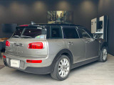 かわいいテールのデザインはほかの車にはない魅力があります。ひと目で&ldquo;MINI&rdquo;とわかるデザインです。