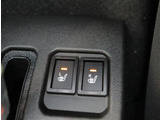 【車屋】として、長く車業界に従事した経験豊富なスタッフが多数在籍しております。
