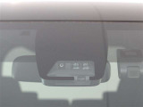 サポカーは、高齢運転者を含めたすべてのドライバーによる交通事故の発生防止・被害軽減対策の一環として、国が推奨する新しい自動車安全コンセプトです。詳しくは販売店スタッフまでおたずねください。