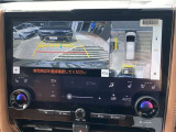 バックカメラも搭載しており、狭い駐車スペースでも安心です。
