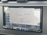 【純正SDナビ】人気の純正ナビを装備しております。ナビの使いやすさはもちろん、オーディオ機能も充実!キャンプや旅行はもちろん、通勤や買い物など普段のドライブも楽しくなるはず♪
