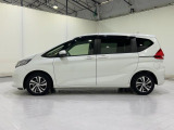 こちらの車は禁煙車です。イヤなタバコの匂いがありませんのでご安心ください。