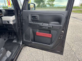 運転席ドア内張りもきれいな状態!使用感も少なめです。