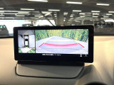 【360&deg;ビューモニター】専用のカメラにより、上から見下ろしたような視点で360度クルマの周囲を確認することができます☆死角部分も確認しやすく、狭い場所での切り返しや駐車もスムーズに行えます。