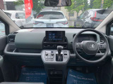フリード  1.5 クロスター 4WD