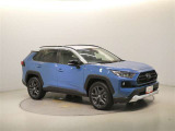 ご覧の車両以外にも多数のU-Carを展示販売しております。