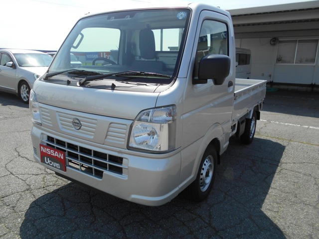 クリッパートラック DX セーフティパッケージ 4WD 
