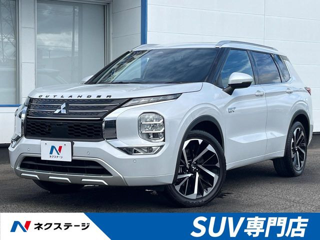 アウトランダー PHEV 2.4 P 4WD