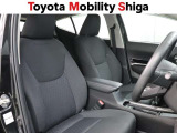運手席も助手席もリラックスしてゆったりと座っていただけます。