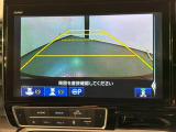 全方位モニターがついています! 車の周囲を360&deg;安全確認できるので、普段の駐車はもちろんの事、縦列駐車や幅寄せの際にも活躍してくれますよ。