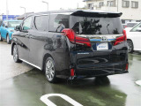 自動車任意保険・au 新規・機種変更やTS3カードも取り扱っております。auのデータ移行は無料で行っております。