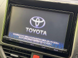 【大画面ナビ】人気の大型9インチナビを装備。存在感のある大画面はインパクト大!ナビ利用時のマップ表示は見やすく、テレビやDVDは臨場感がアップ!いつものドライブがグッと楽しくなります♪