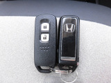 Hondaスマートキーシステムは携帯しているだけでエンジンの始動、ドアの施錠や解錠もできる便利な機能です!