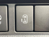 【パワースライドドア】スマートキーや運転席のスイッチでスライドドアの開閉が可能♪電動だから力を入れてドアを開ける必要が無く、小さいお子様でも、重い荷物を持っている時もラクに開け閉めできます♪