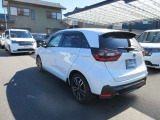 1年間走行距離無制限のメーカー保証≪ホッと保証≫付き!わずかなご負担で最長5年間保証に延長できる≪ホッと保証プラス≫もございます!遠出やトラブル、転居をされた際も最寄りのHonda店をご利用いただけま