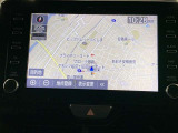 メモリーナビを装備。お出かけラクラクです。 (Tコネクト対応)