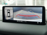 360&deg;ビューモニターを搭載しています。コーナーセンサーと合せてお使いいただくことで、安全、安心にお車の取り回しを行っていただけます。
